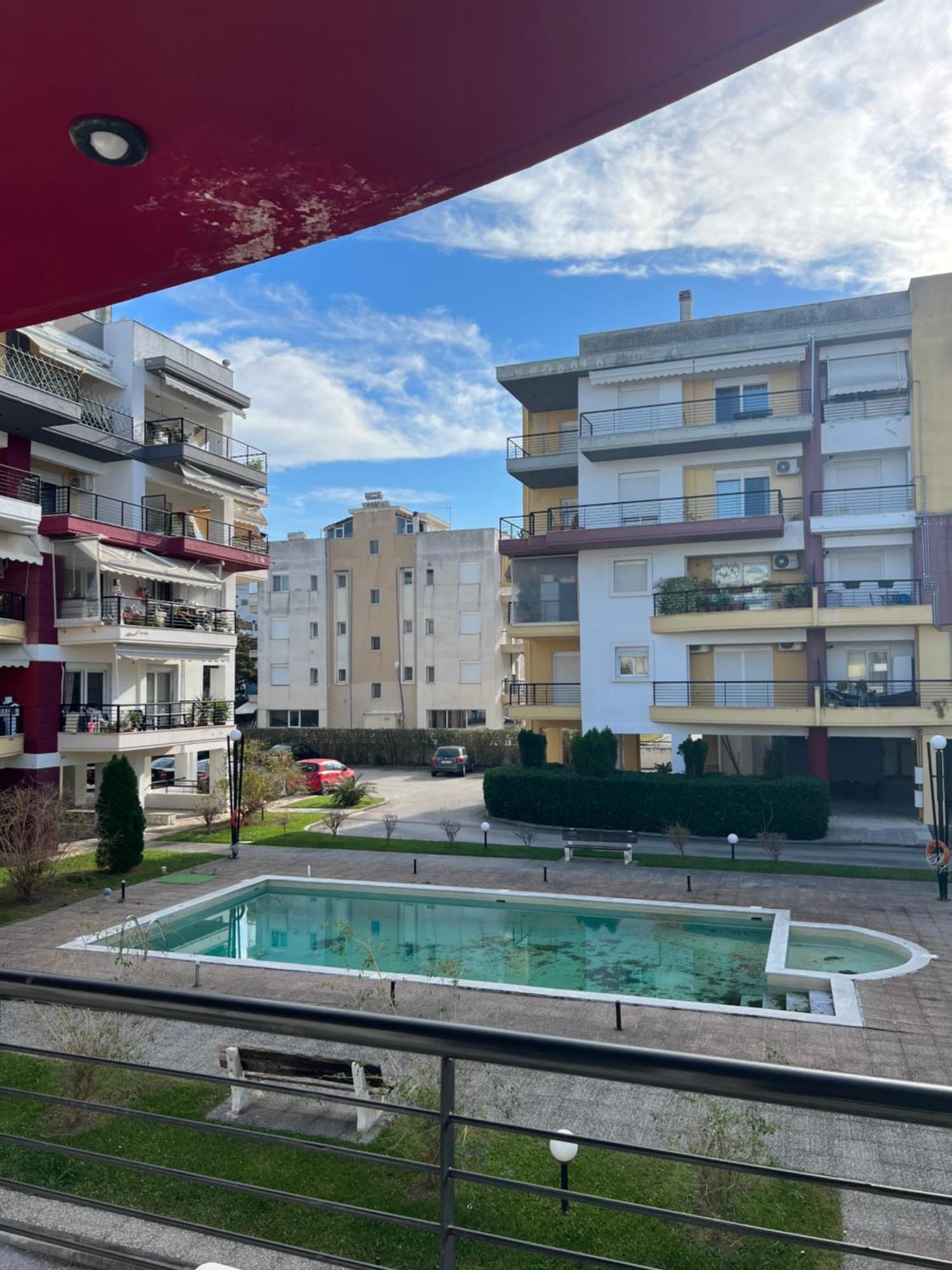 Parma'S Pool Apartment Peraía Екстериор снимка